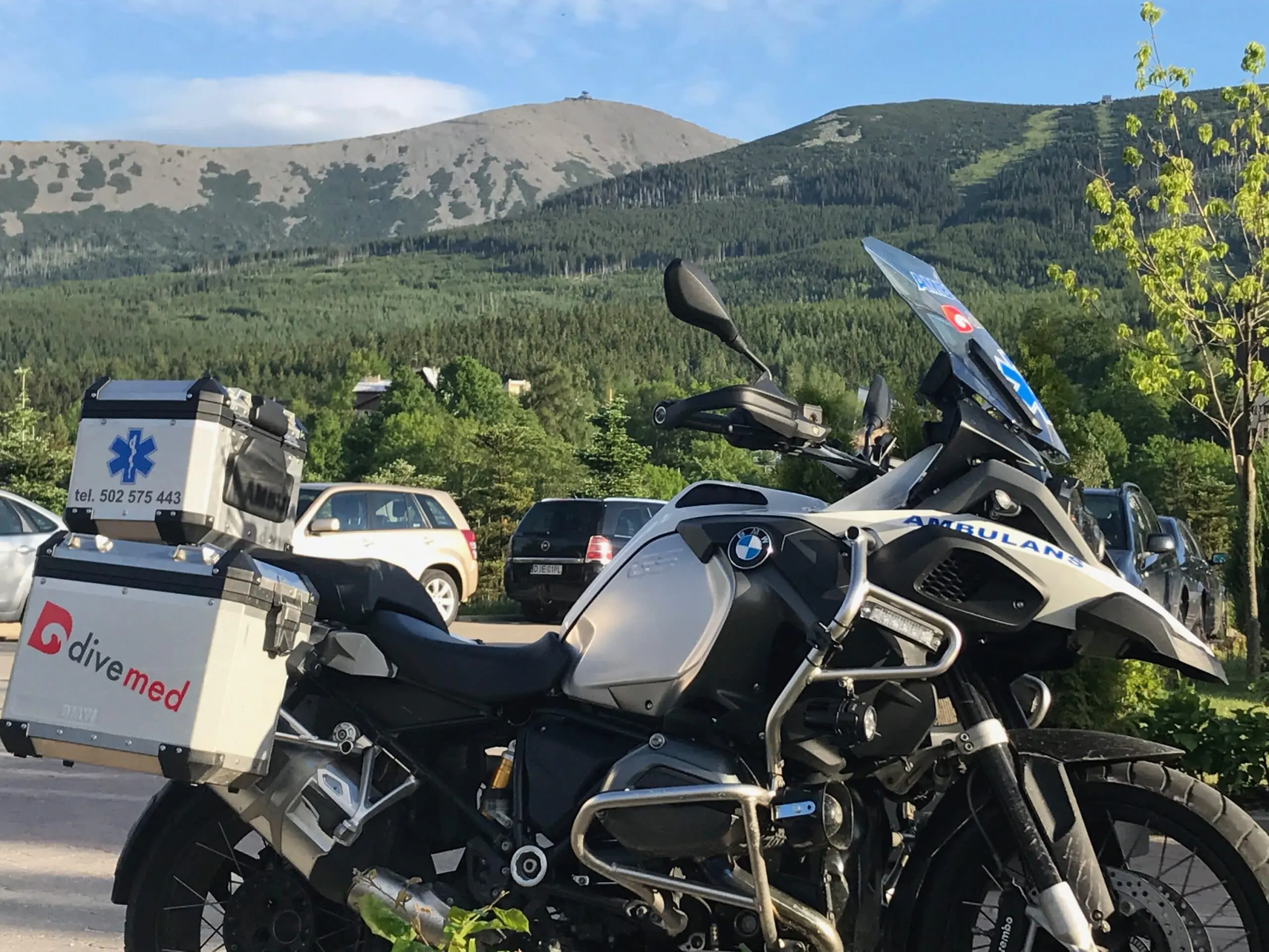 divemed, pierwszej pomocy, szkolenia pierwszej pomocy, kursy kpp, szkolenia pierwszej pomocy jelenia góra, kursy kpp jelenia góra, testy covid-19, testy covid-19 jelenia góra, testy antygenowe, transport medyczny jelenia góra, krajowy transport medyczny, międzynarodowy transport medyczny, zabezpieczenie medyczne imprez, auto detailing jelenia góra, wulkanizacja jelenia góra, noclegi jelenia góra, sala konferencyjna jelenia góra